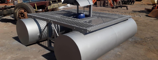 Fabricamos Balsas para Irrigação, sob encomenda. Tel.: 34-3822-5500 – Roberto – Patos de Minas – MG. iamaqvendas@yahoo.com.br