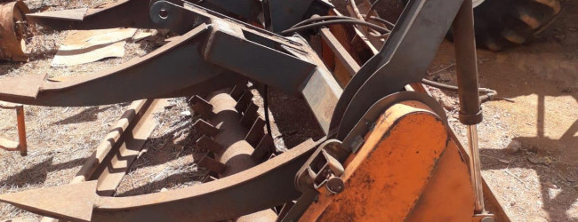 01 Subsolador de Composto. Tel.: 34-3822-5989 – MULTSOLDAS – Patos de Minas – MG. multsoldas.patos@terra.com.br