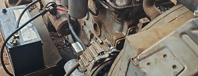 Moto gerador Equipado com motor mwm 229 4 cc e gerador 40 kva 220/380/440 revisado  e pronto pra trabalhar Tel.: 34-99976-4756 - Eugênio Landim.