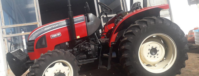 Vende-se 01 Yanmar 1060 4x4.Tel/Zap.: 34-3822-5500 – Roberto – Patos de Minas – MG. iamaqvendas@yahoo.com.br